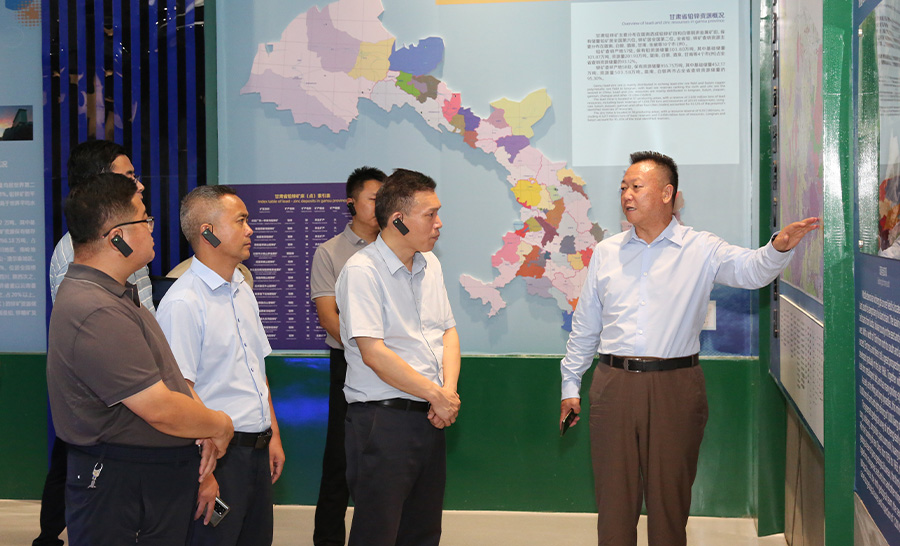 10.3-2022年08月，省科技廳副廳長牛振明蒞臨金徽股份指導工作。.jpg